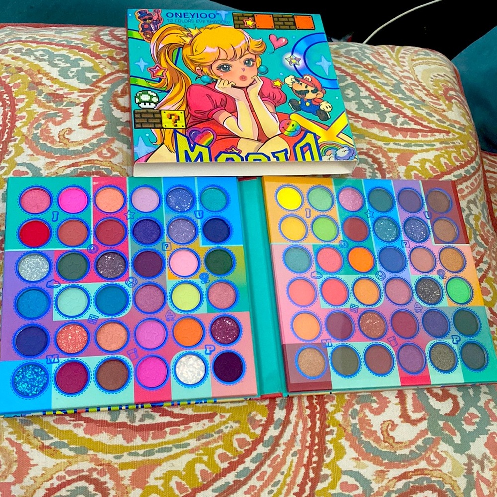 Amazing princess makeup palette